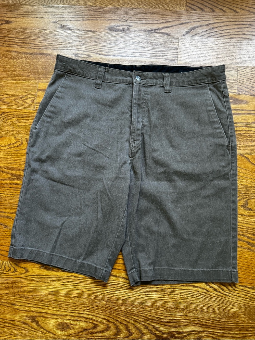 Volcom Mens Size 36 brown Chino Shorts Skate Casual 11 Inseam
